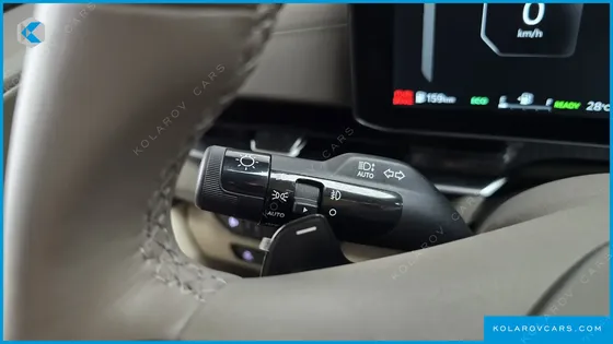 KIA CARNIVAL HEV 7SEATER NOBLESS