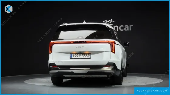 KIA CARNIVAL DIESEL 7-SEATER SIGNATURE