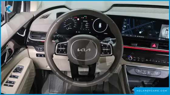 KIA CARNIVAL DIESEL 7-SEATER SIGNATURE