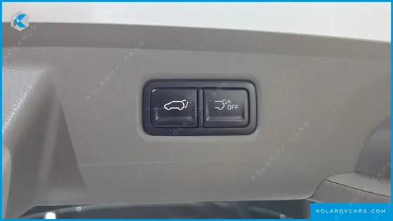 KIA CARNIVAL DIESEL 7-SEATER SIGNATURE