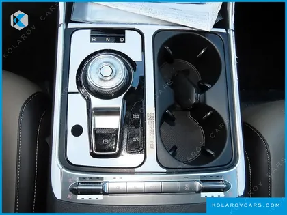KIA CARNIVAL HEV 7SEATER SIGNATURE