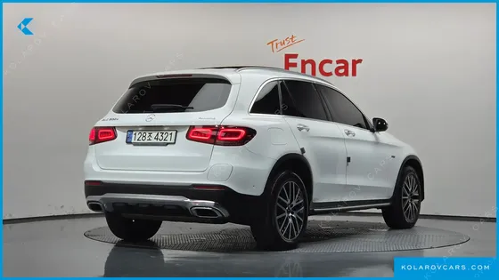 MERCEDES GLC-CLASS GLC300E 4MATIC