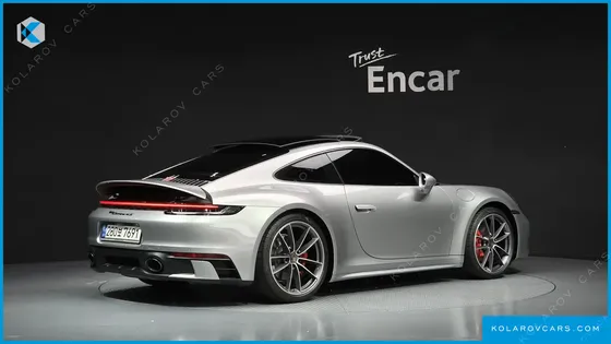 PORSCHE 911 CARRERA 4S