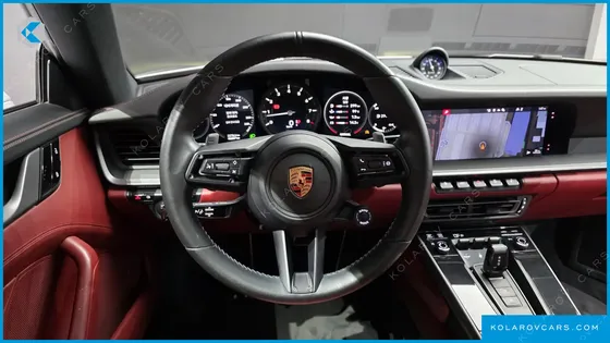 PORSCHE 911 CARRERA 4S
