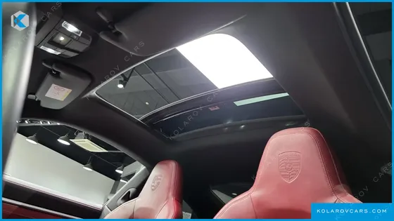 PORSCHE 911 CARRERA 4S