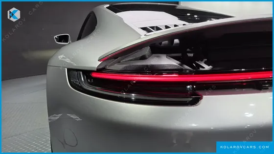 PORSCHE 911 CARRERA 4S