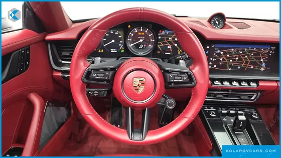 PORSCHE 911 CARRERA 4 GTS CABRIOLET