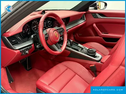 PORSCHE 911 CARRERA 4S