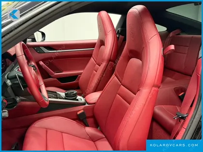 PORSCHE 911 CARRERA 4S