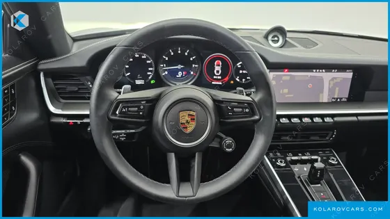 PORSCHE 911 CARRERA 4S