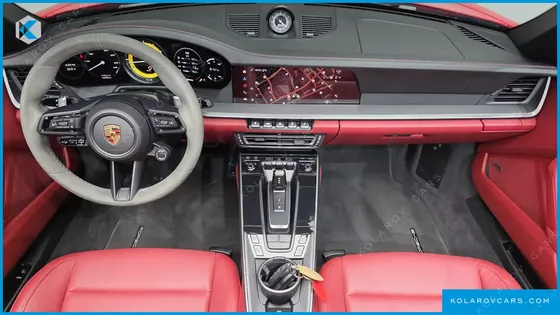 PORSCHE 911 CARRERA 4 CABRIOLET