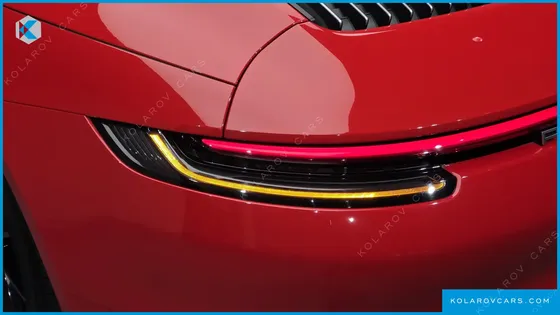 PORSCHE 911 CARRERA 4 CABRIOLET