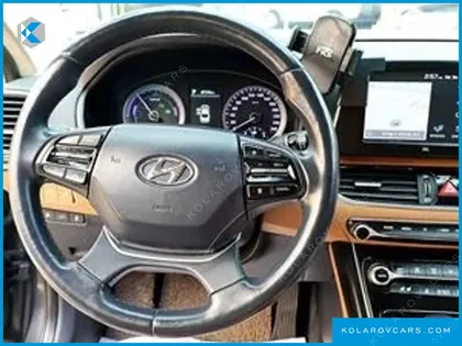HYUNDAI GRANDEUR EXCLUSIVE