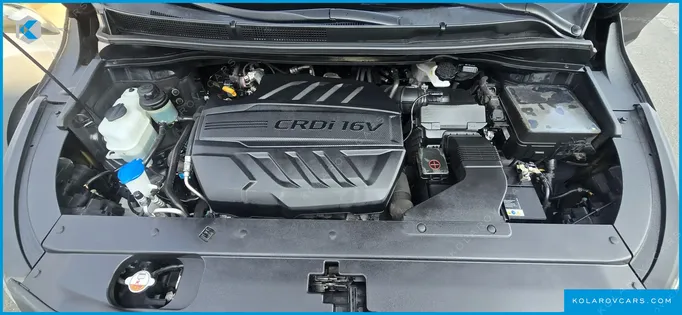 KIA CARNIVAL 9-SEATER PRSTIGE