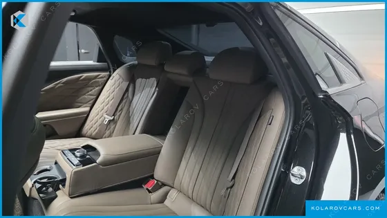 KIA K8 2.5 GASOLINE 2WD