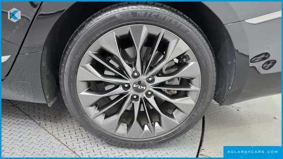 KIA K8 3.5 GASOLINE 4WD