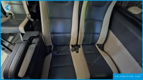 HYUNDAI SOLATI 15-SEATER