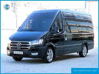 HYUNDAI SOLATI 15-SEATER
