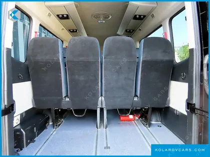 HYUNDAI SOLATI 15-SEATER