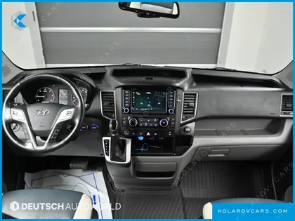HYUNDAI SOLATI 15-SEATER