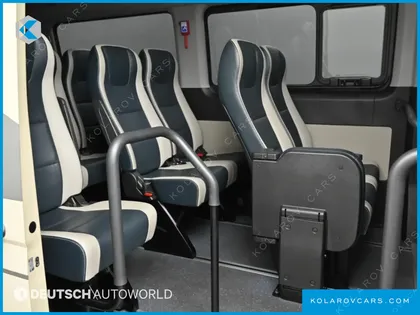 HYUNDAI SOLATI 15-SEATER