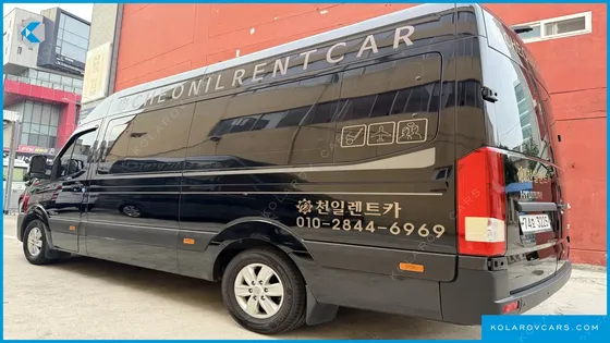 HYUNDAI SOLATI 15-SEATER