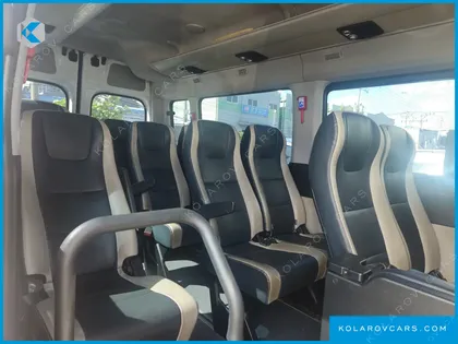 HYUNDAI SOLATI 15-SEATER