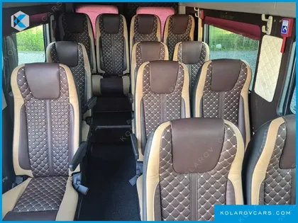 HYUNDAI SOLATI 16-SEATER