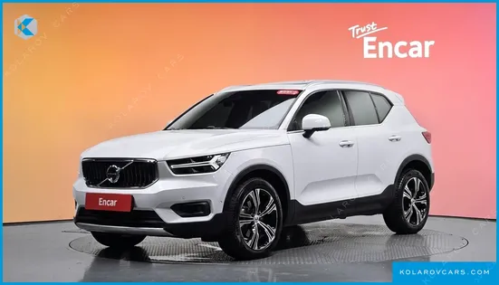 VOLVO XC40 B4 INSCRIPTION