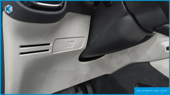 VOLVO XC40 B4 ULTIMATE BRIGHT