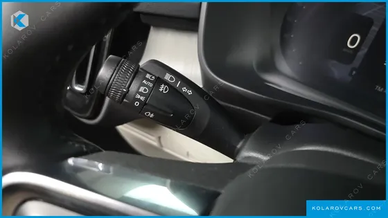 VOLVO XC40 B4 ULTIMATE BRIGHT