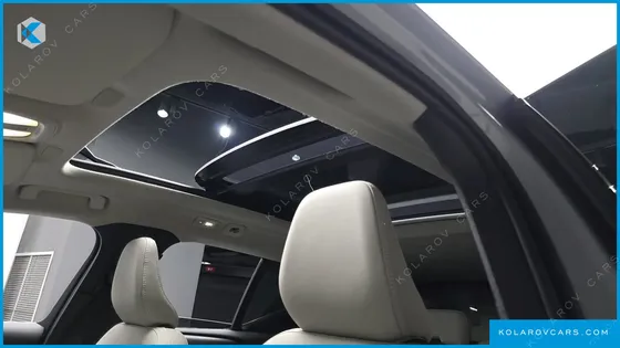 VOLVO XC40 B4 ULTRA BRIGHT