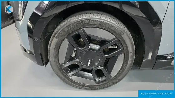 KIA EV9 LONG RANGE 4WD