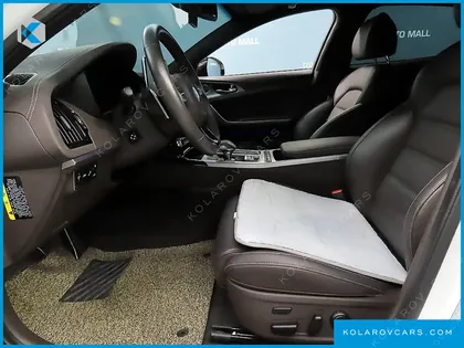 KIA STINGER 2.0 TURBO AWD