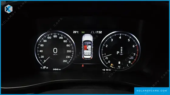 VOLVO XC40 B4 R-DESIGN