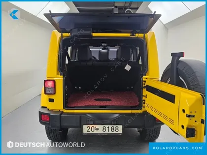 JEEP WRANGLER 2.8 DIESEL SAHARA 4DOOR
