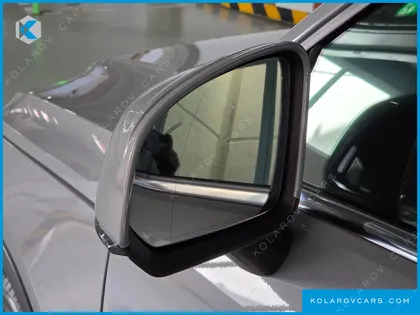 VOLVO XC40 B4 ULTRA BRIGHT