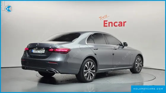 MERCEDES E-CLASS E300E 4MATIC EXCLUSIVE