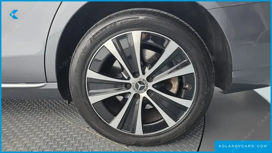 MERCEDES E-CLASS E300E 4MATIC EXCLUSIVE