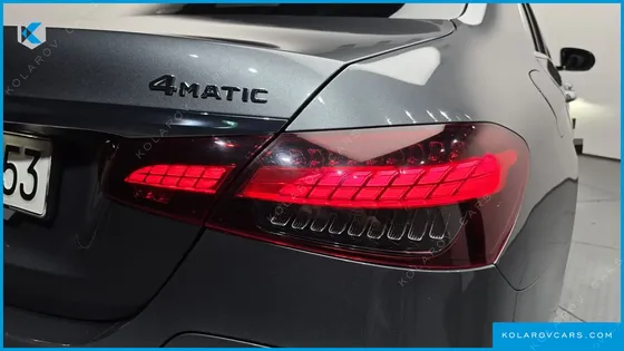 MERCEDES E-CLASS E300E 4MATIC EXCLUSIVE