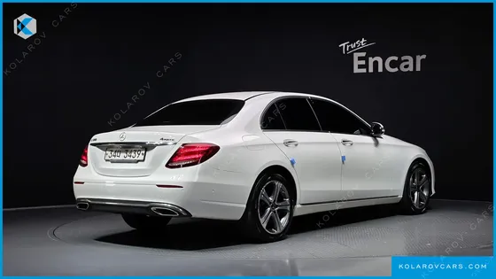 MERCEDES E-CLASS E300 4MATIC AVNATGARDE