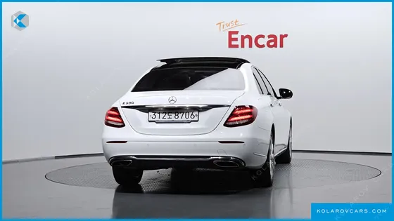 MERCEDES E-CLASS E300 EXCLUSIVE