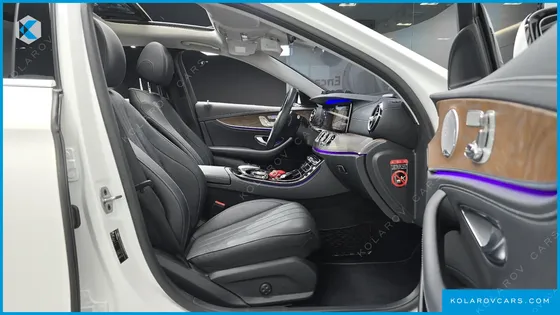 MERCEDES E-CLASS E300 EXCLUSIVE