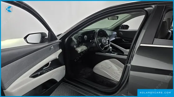 HYUNDAI ELANTRA (AVANTE) 1.6