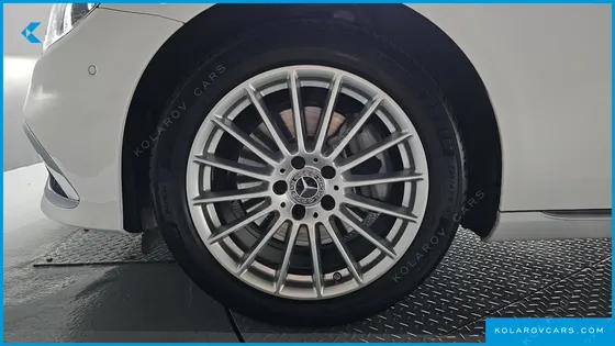 MERCEDES E-CLASS E250 EXCLUSIVE