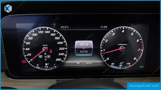 MERCEDES E-CLASS E300 EXCLUSIVE