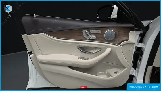 MERCEDES E-CLASS E300 EXCLUSIVE
