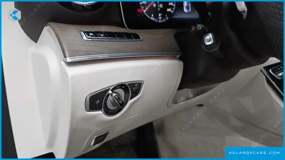 MERCEDES E-CLASS E300 EXCLUSIVE