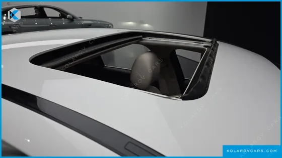 MERCEDES E-CLASS E300 EXCLUSIVE