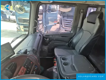 HYUNDAI MEGA TRUCK PREMIUM
